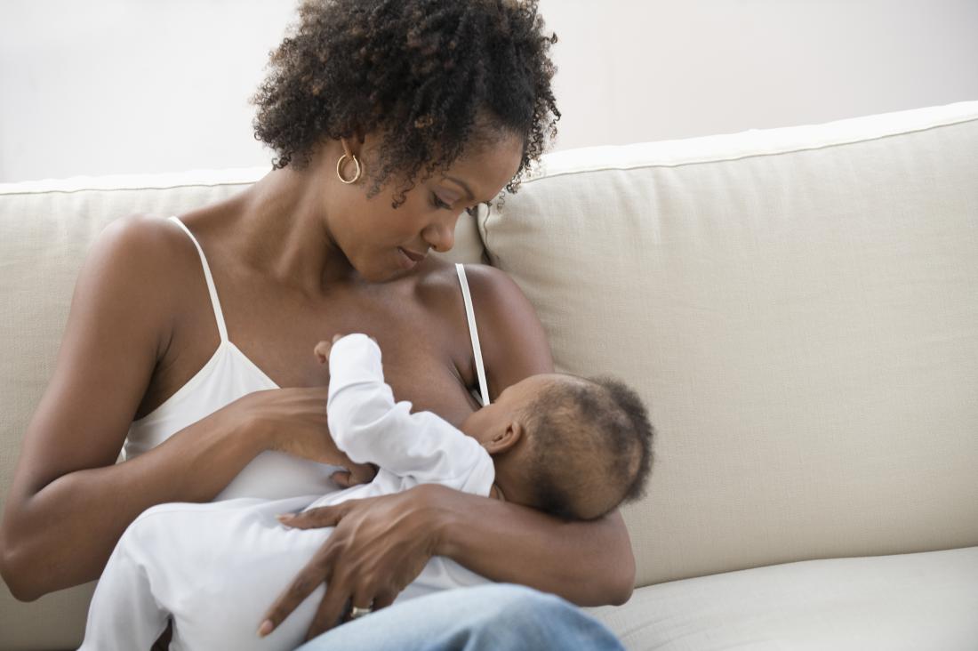 black-mom-breastfeeding-her-baby-photo-healthfacts-ng